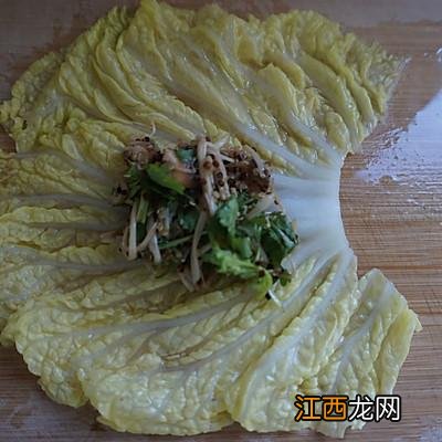 白菜和什么菜搭配包饺子好吃 白菜可以和什么一起包饺子