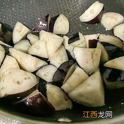 鲍鱼汁做哪几样菜好吃 鲍汁可以做哪些菜