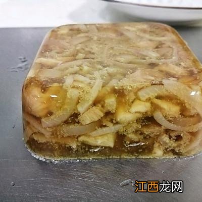 猪皮冻里还可加什么起熬好吃 猪皮冻可以加什么食材做