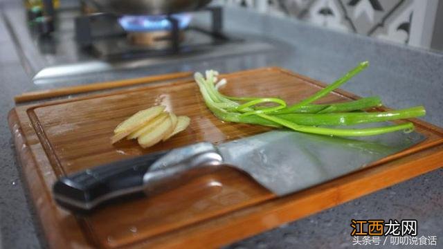 原味鸡块的家常做法 原味鸡下锅要做什么动作