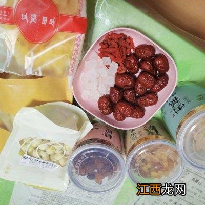 白木耳和百合能同煮吗 白木耳与什么一起煮