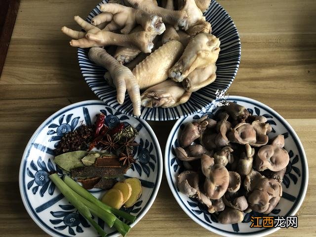 卤菜加什么香料会很香 卤菜配方要放什么才最香