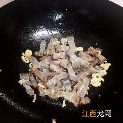 腊肉跟什么炒比较好吃 江西喜欢用腊肉炒什么菜