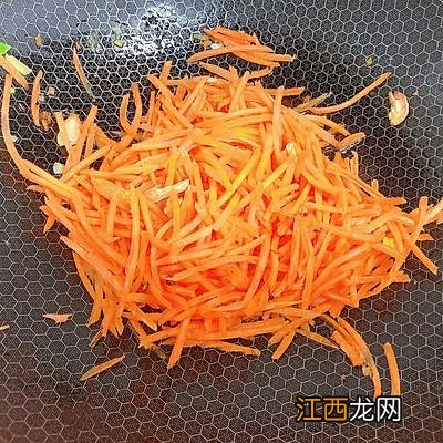 胡萝卜配什么菜好吃 胡萝卜和啥菜炒好吃