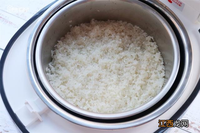 粢饭团 饭团外面裹的是什么