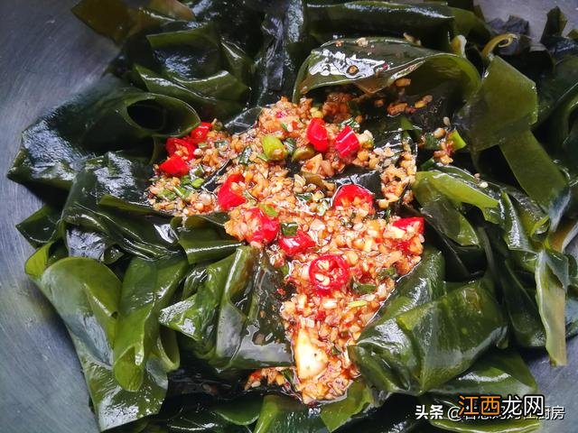 凉菜绿色的那个叫什么 凉菜绿色的像海带一样的菜叫什么菜