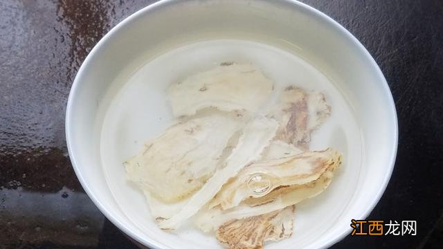 红枣圆肉杞子红糖水的功效 红枣元肉糖水有什么用