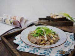 煮凉拌牛肉放什么调料 拌牛肉放什么浆料