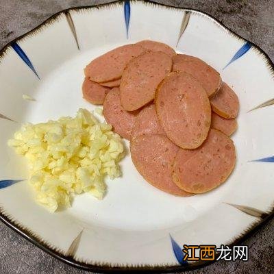 蒜味肠炒什么菜好吃 蒜肠炒什么菜