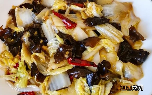 木耳洋葱的功效与作用 木耳炒葱花的功效