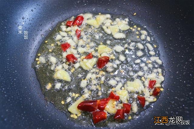 青椒洋葱怎么炒好吃 洋葱和青椒炒什么好吃