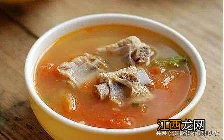 骨头汤可放啥一起炖 排骨放什么炖汤最营养更好