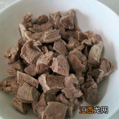 炒牛肉可以用什么配菜 炒牛肉用什么糖比较好