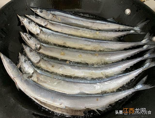 秋刀鱼不用去除内脏的吗 油炸秋刀鱼为什么不去内脏