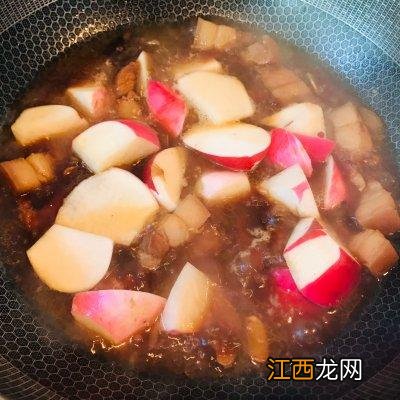 做红烧肉可以加什么配菜 红烧肉可以配什么菜做