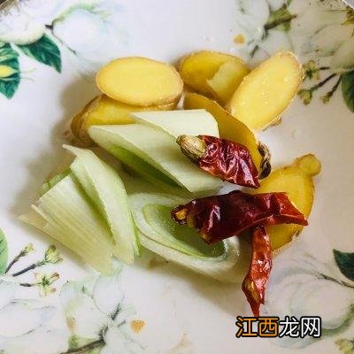 做红烧肉可以加什么配菜 红烧肉可以配什么菜做