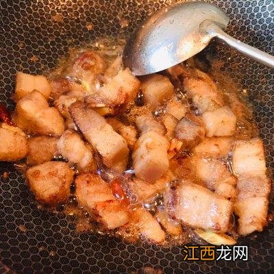 做红烧肉可以加什么配菜 红烧肉可以配什么菜做