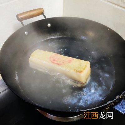 红烧肉加什么烧好吃 红烧肉放什么一起烧