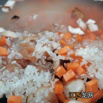 鸡肉煲粥放什么好 鸡肉可以跟什么煮粥