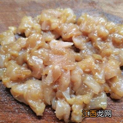 鸡肉煲粥放什么好 鸡肉可以跟什么煮粥