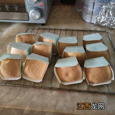 烤箱里烤蛋糕要烤多久 烤蛋糕用什么火烤多久