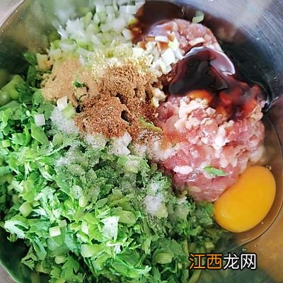 茼蒿鸡蛋馅素饺子 茼蒿和什么包素饺子好