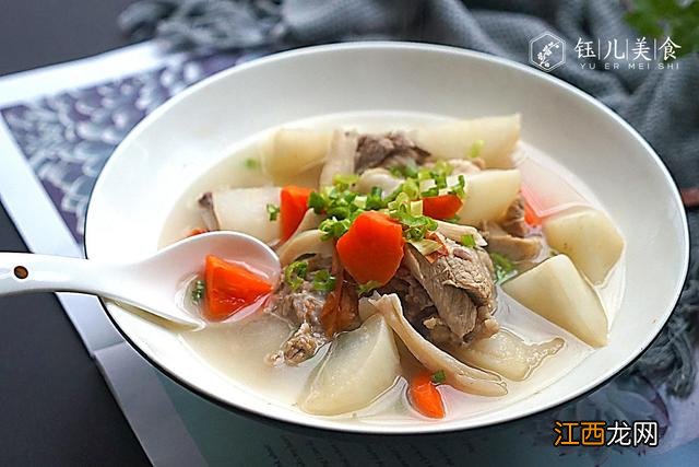 秋天喝什么汤好秋季煲汤食谱大全 秋天煲什么汤最佳