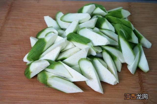 油条做成什么菜好吃 油条和茄子做的菜叫什么