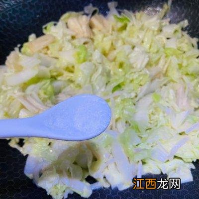 串料炒金针菇 什么料炒金针菇好吃又香