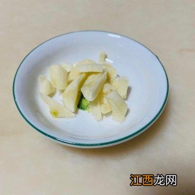 串料炒金针菇 什么料炒金针菇好吃又香