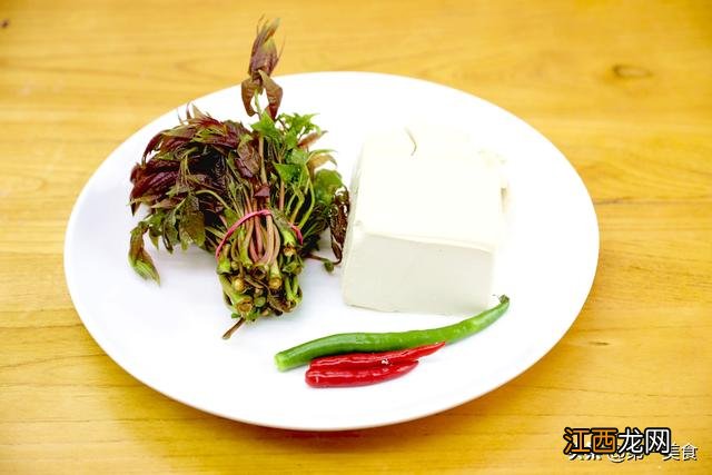 皮蛋煮什么菜好吃 皮蛋炒什么青菜好吃