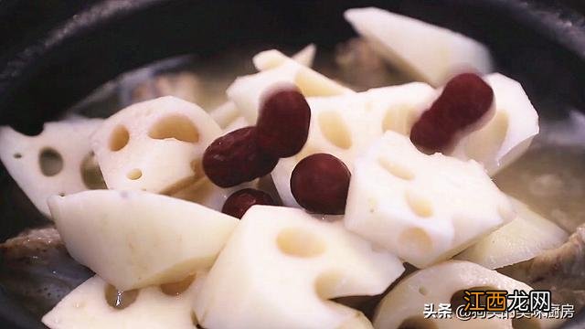 煲藕汤需要多长时间 莲藕煲汤什么时候落汤