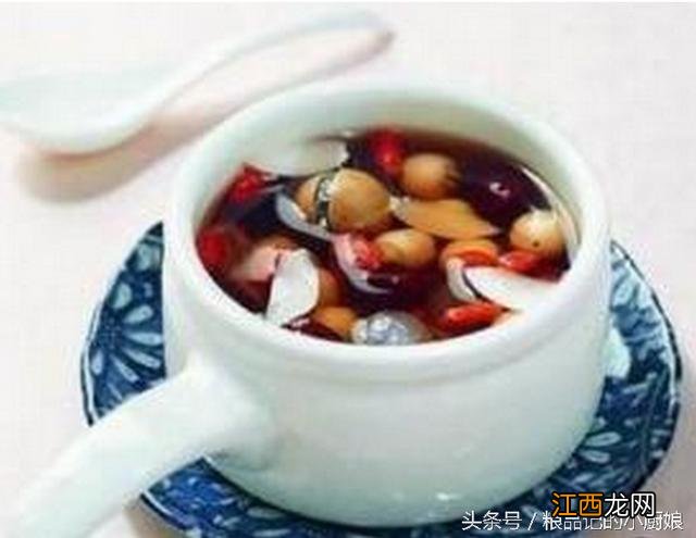 咽炎煲什么汤喝比较好 咽炎喝什么汤好