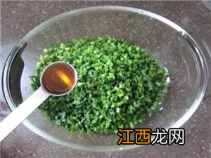 适合在饼里夹的菜是什么 夹饼配什么菜比较好吃