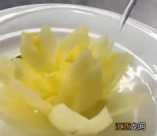 水煮白菜什么意思 煮白开水什么意思