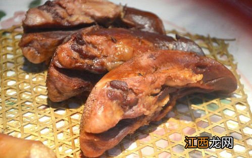 卤水里加什么增香剂 卤水放什么香料最香