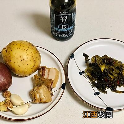 酸菜蛋汤 酸菜鸡蛋做什么菜好吃