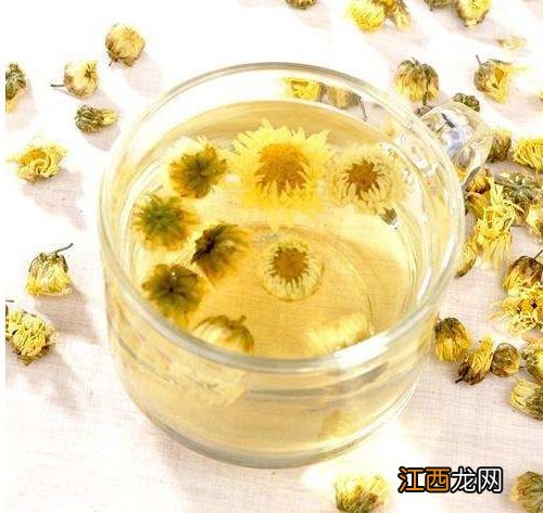 喝菊花茶能吃猪肉吗 猪肉和菊花一起吃吗