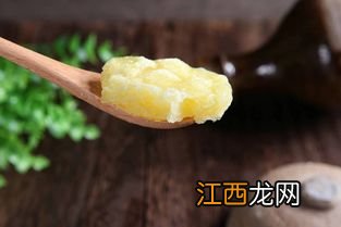 蜂王浆的作用与功效禁忌人群 喝蜂王浆有什么好处和坏处