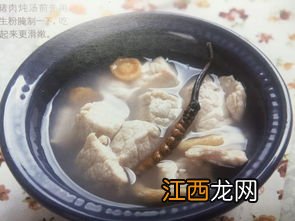 冬虫夏草炖鸡汤 怎样炖 虫草鸡的功效与作用