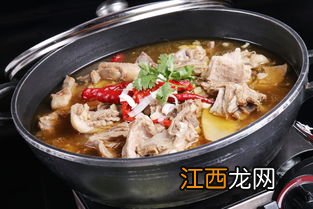 炖牛肉怎样做 炖牛肉里面放什么