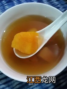 夏天喝白糖水好还是冰糖水好 每天喝一杯糖水有什么好处