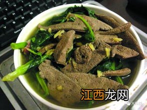 食补什么丰胸最有效 吃什么能帮助丰胸