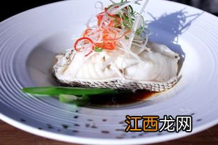 鸽子用什么炖汤营养好 牛骨头汤要放哪些食材