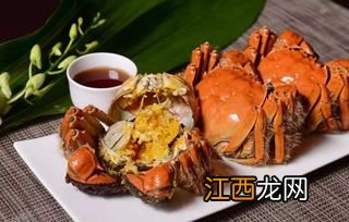 吃螃蟹配什么吃好 吃螃蟹搭配什么