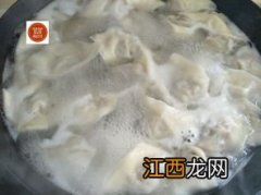 虾仁配什么蔬菜包饺子 紫菜可以治疗便秘吗