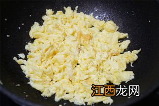饺子馅放不放油 油滋啦包饺子用什么馅