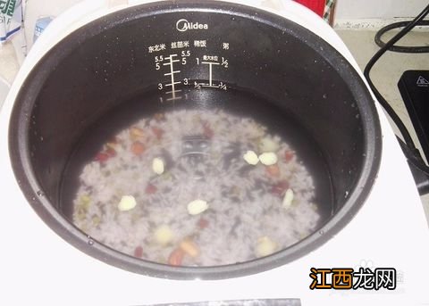 电饭锅怎样熬稀饭 如何用电饭煲煮粥