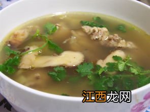 鸡肉和什么炖汤补血 炖鸡汤加什么补气血