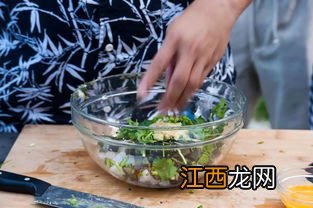 松花蛋姜汁怎么做好吃 松花蛋可以放醋吗